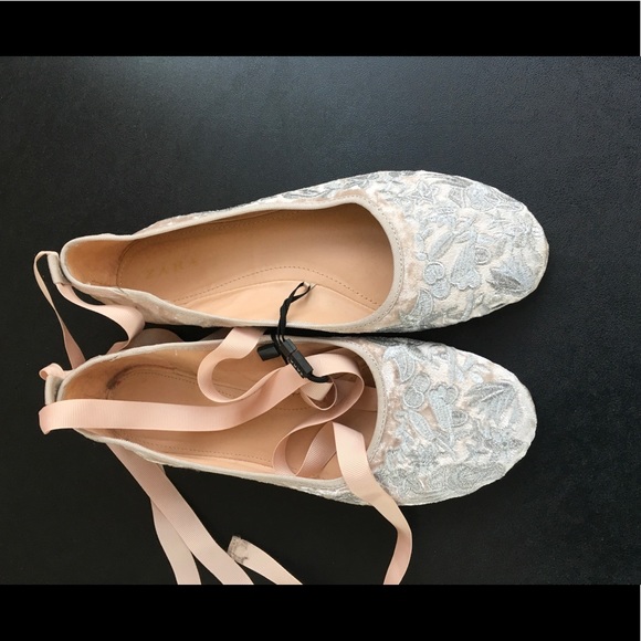 Zara Ballerina Flats - Picture 2 of 7
